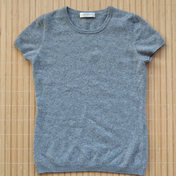Uniqlo Sweaters - New 100% cashmere short sleeve sweater
